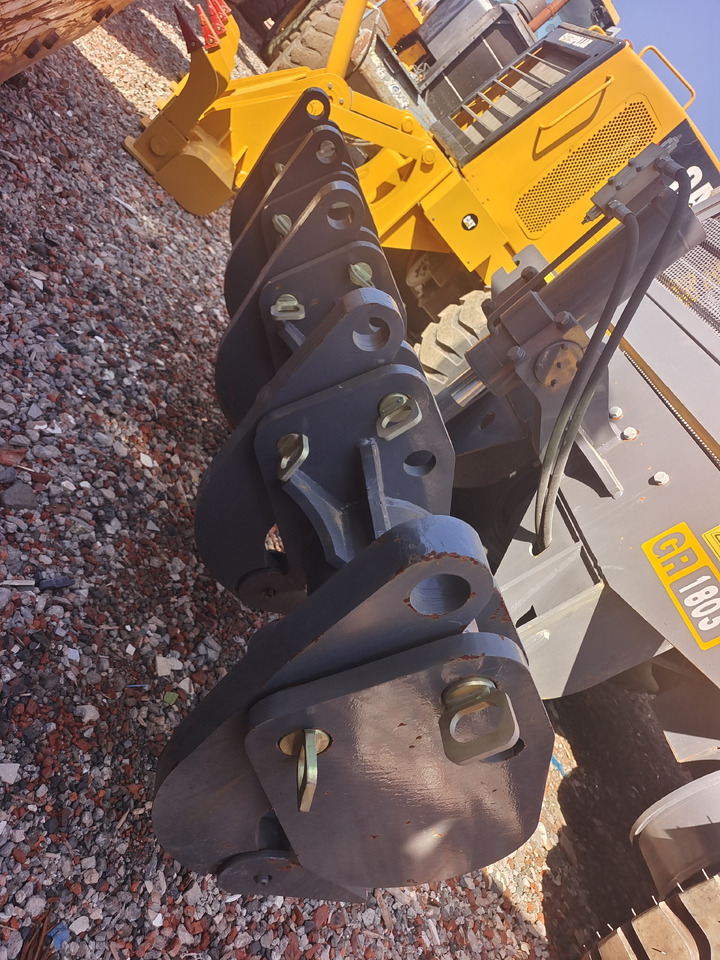 XCMG GR1803 WITH RIPPER - Порамнувач: слика 2 XCMG GR1803 WITH RIPPER - Порамнувач: слика 2