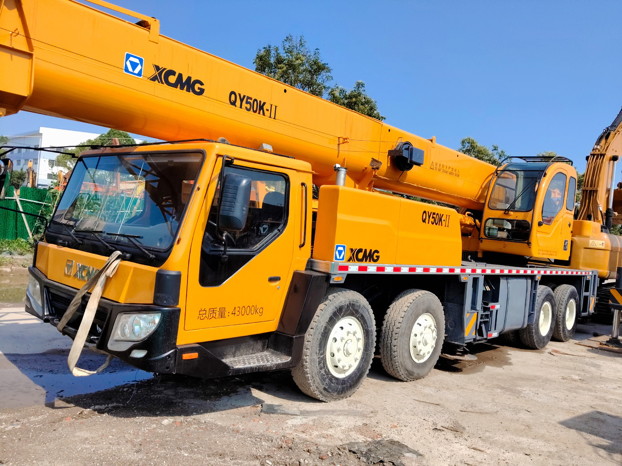 XCMG QY50KⅡ - Мобилен кран: слика 2 XCMG QY50KⅡ - Мобилен кран: слика 2