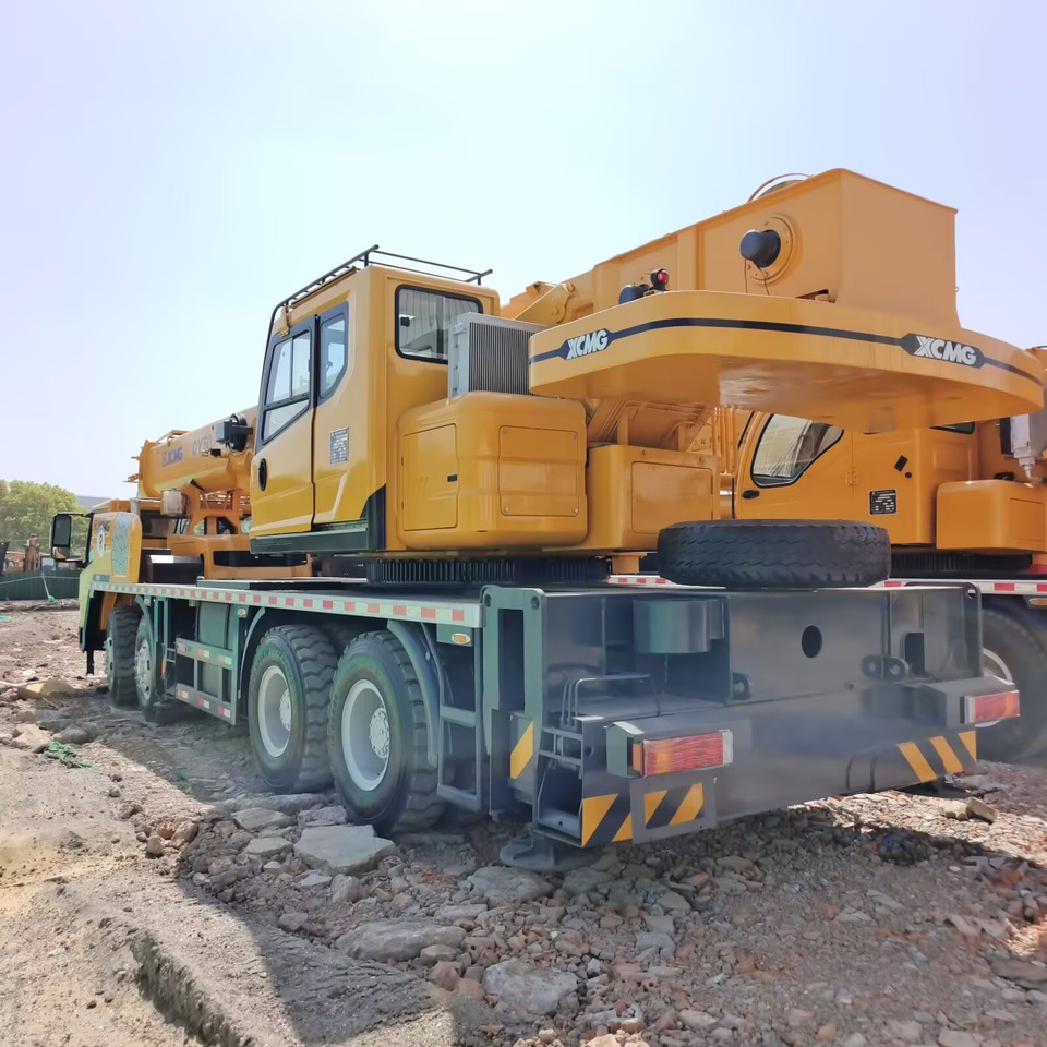 XCMG QY50KC - Мобилен кран: слика 2 XCMG QY50KC - Мобилен кран: слика 2