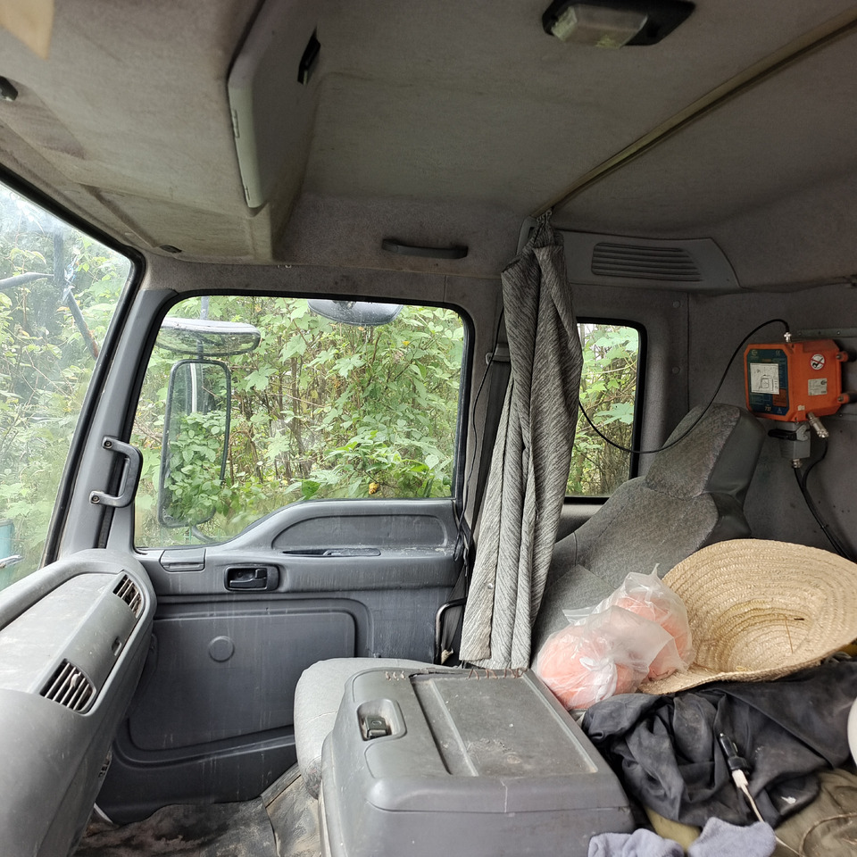 ZOOMLION ZLJ5336THBSE 47 METER PUMP TRUCK - Миксер пумпа: слика 3 ZOOMLION ZLJ5336THBSE 47 METER PUMP TRUCK - Миксер пумпа: слика 3