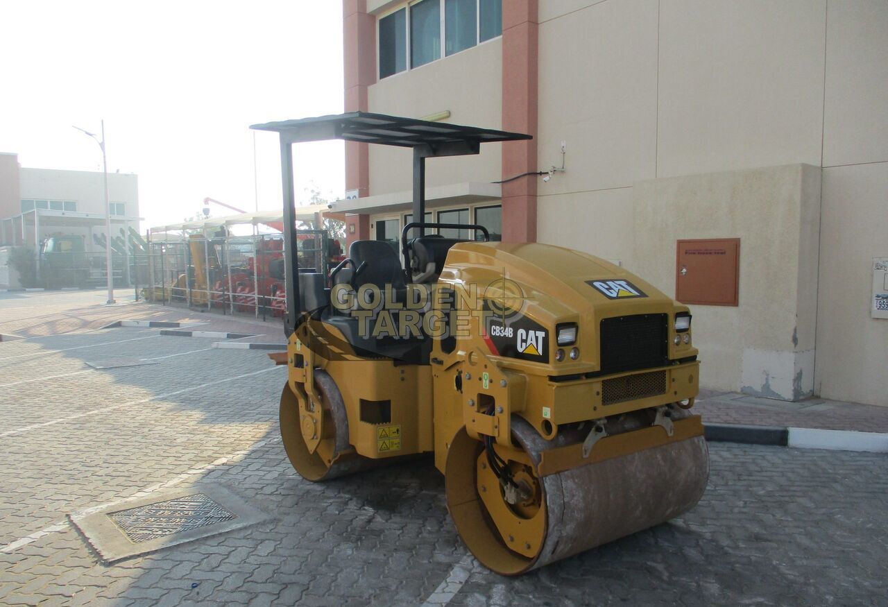 Caterpillar CB34B Double Drum Roller - Ваљак за пат: слика 1 Caterpillar CB34B Double Drum Roller - Ваљак за пат: слика 1