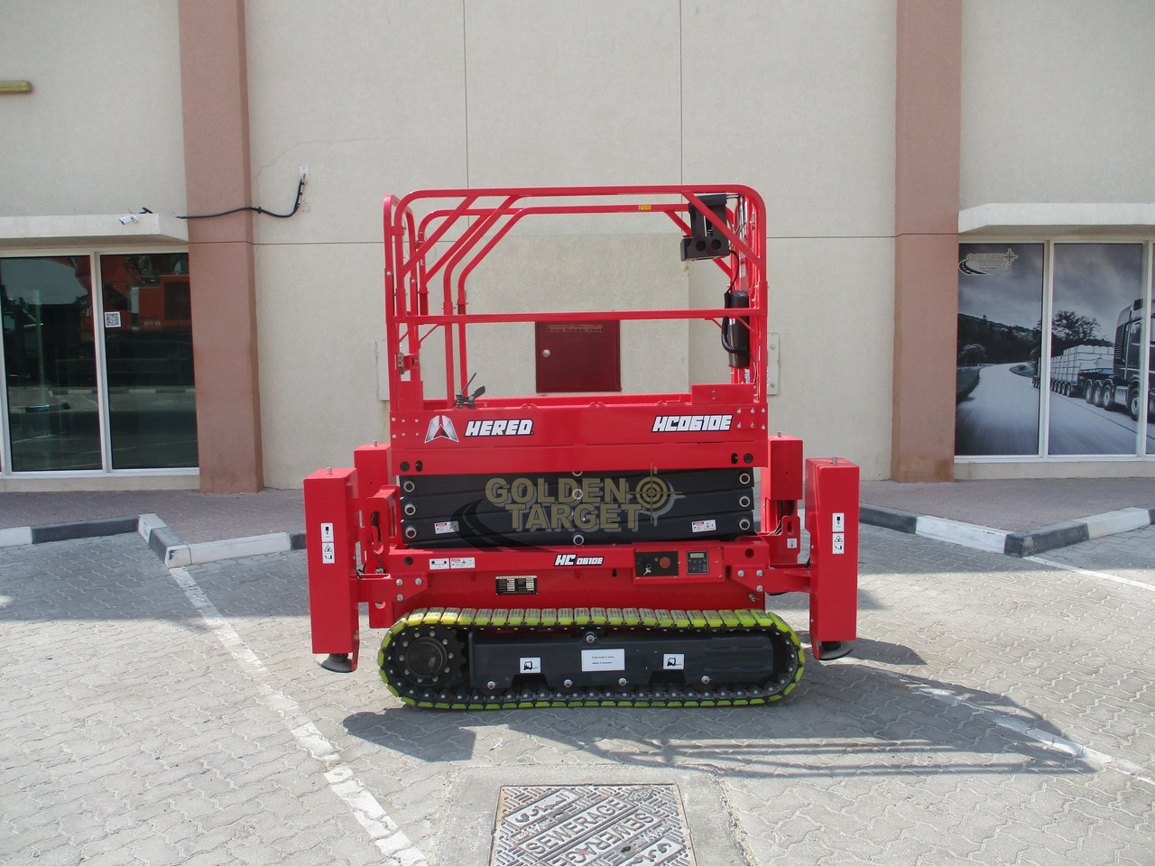 Hered HC0610E Electric Crawler Scissor Lift - Кревач ножица: слика 5 Hered HC0610E Electric Crawler Scissor Lift - Кревач ножица: слика 5