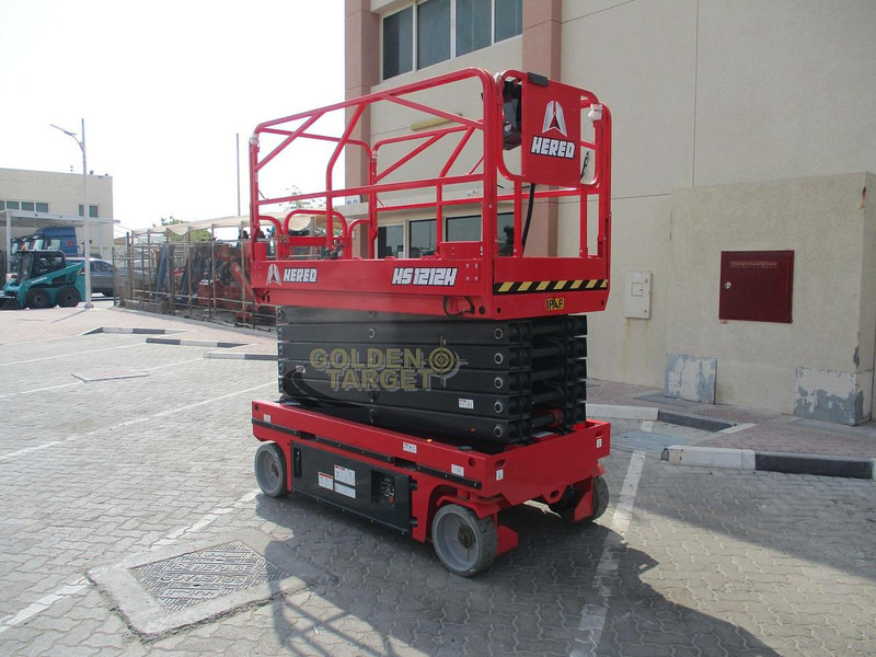 Hered HS1212H Hydraulic Scissor Lift - Дигачка платформа: слика 1 Hered HS1212H Hydraulic Scissor Lift - Дигачка платформа: слика 1