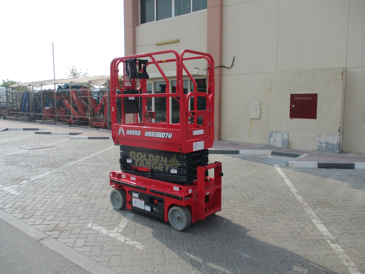 Hered HSS0607H Hydraulic Scissor Lift - Кревач ножица: слика 4 Hered HSS0607H Hydraulic Scissor Lift - Кревач ножица: слика 4