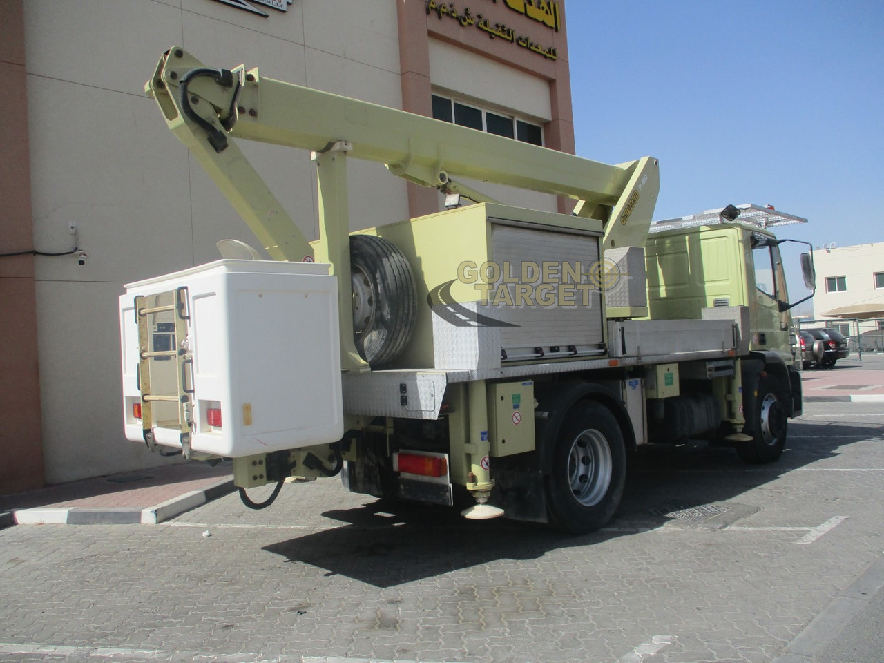 Iveco EURO CARGO 180E28 4x2 PALFINGER P180 Manlift - Камион со подигачка кошница: слика 3 Iveco EURO CARGO 180E28 4x2 PALFINGER P180 Manlift - Камион со подигачка кошница: слика 3