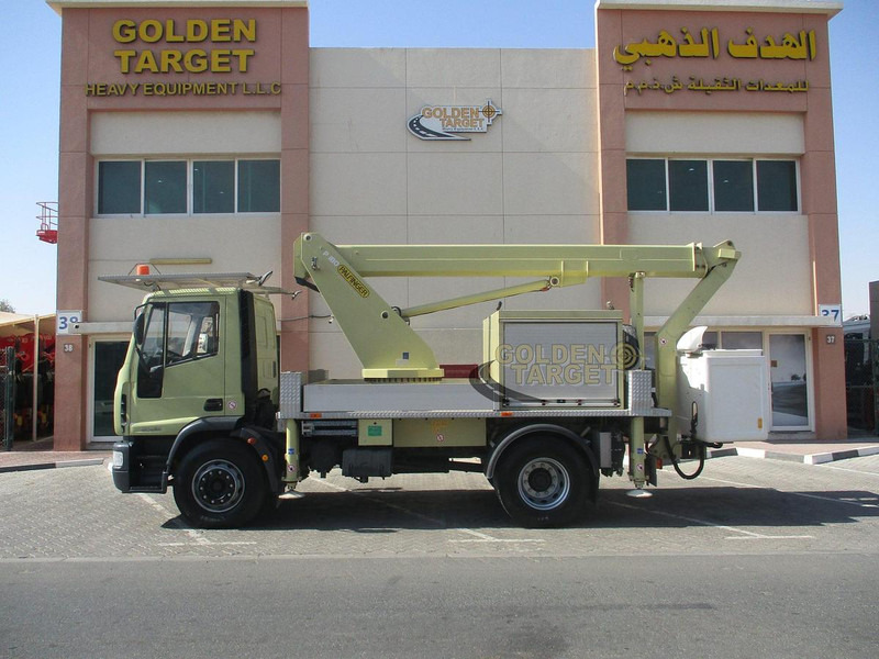 Iveco Euro Cargo 180E28 - Дигачка платформа: слика 5 Iveco Euro Cargo 180E28 - Дигачка платформа: слика 5