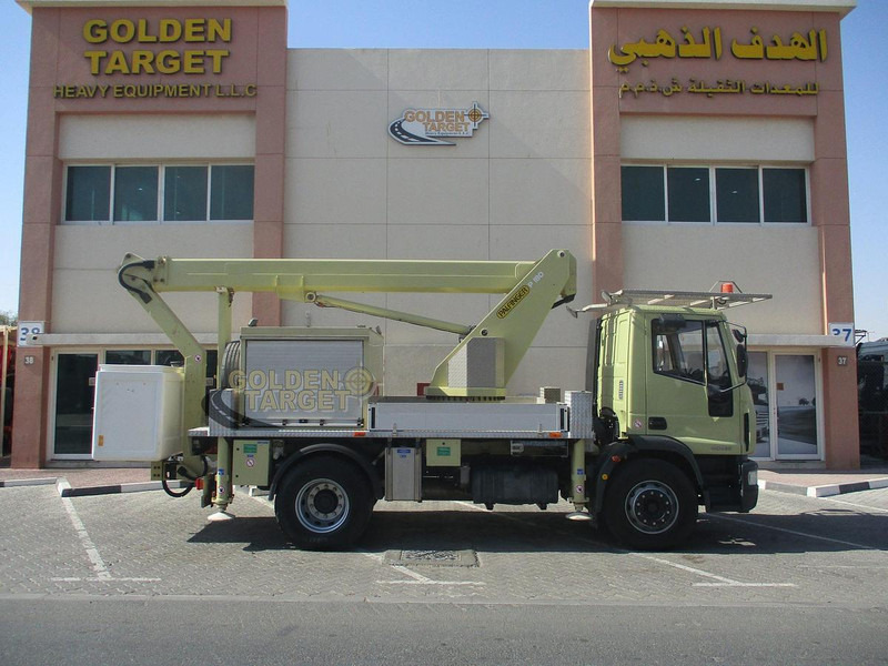 Iveco Euro Cargo 180E28 - Дигачка платформа: слика 4 Iveco Euro Cargo 180E28 - Дигачка платформа: слика 4