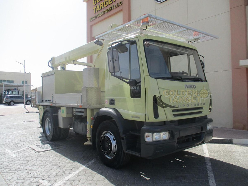 Iveco Euro Cargo 180E28 - Дигачка платформа: слика 1 Iveco Euro Cargo 180E28 - Дигачка платформа: слика 1