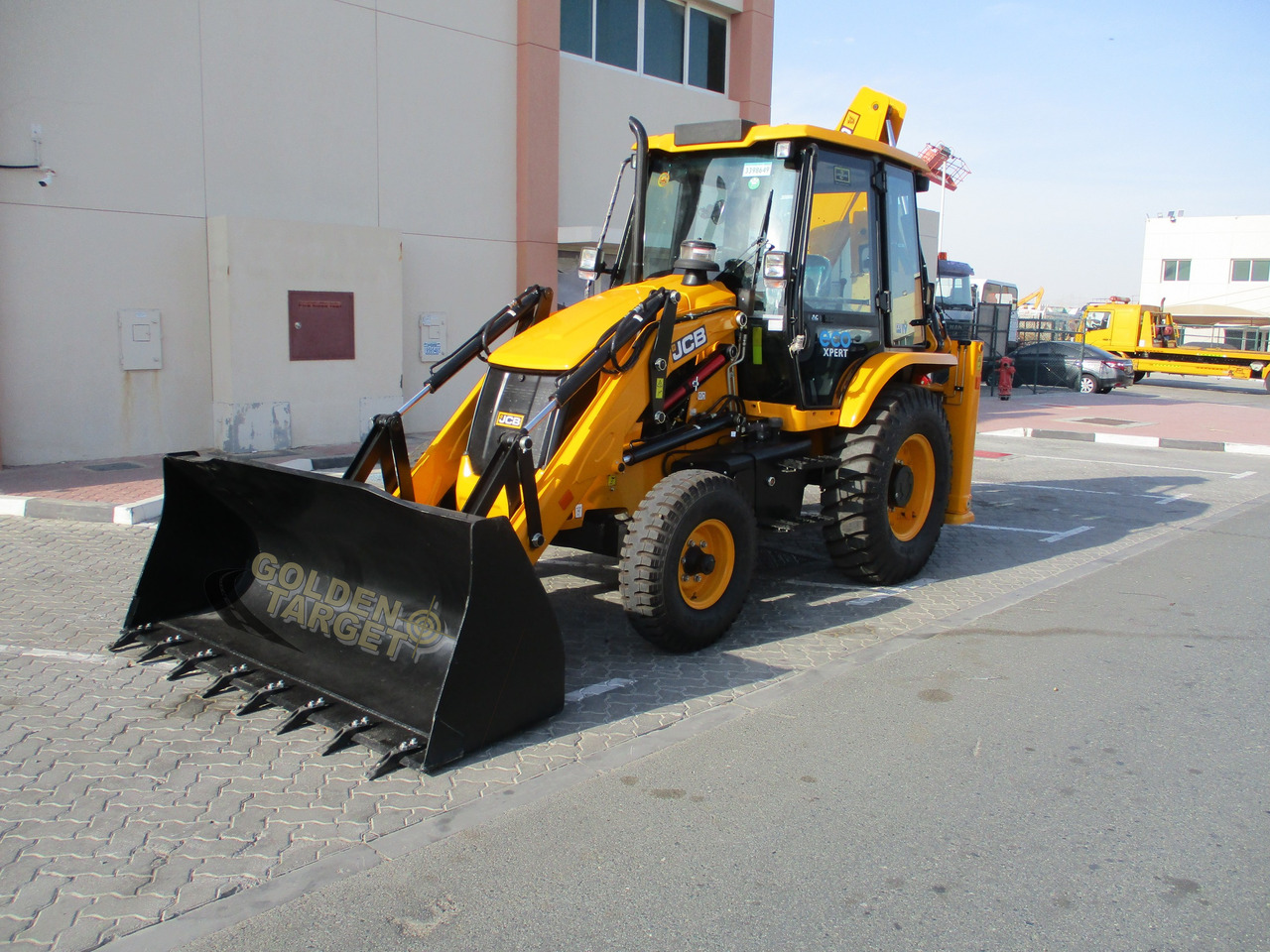 JCB 3DX PLUS 4×2 BACKHOE LOADER - Ровокопач: слика 2 JCB 3DX PLUS 4×2 BACKHOE LOADER - Ровокопач: слика 2
