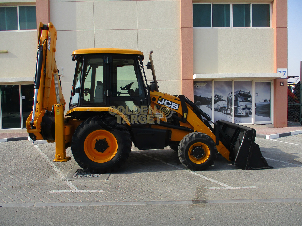 JCB 3DX PLUS 4×4 BACKHOE LOADER - Ровокопач: слика 5 JCB 3DX PLUS 4×4 BACKHOE LOADER - Ровокопач: слика 5