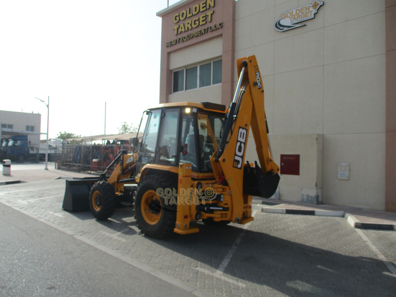 JCB 3DX PLUS 4×4 BACKHOE LOADER - Ровокопач: слика 4 JCB 3DX PLUS 4×4 BACKHOE LOADER - Ровокопач: слика 4