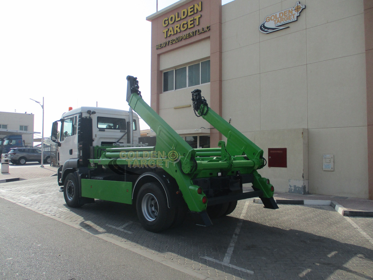 MAN TGS 18.440 4x2 Skip Loader - Камион за подигање контејнери: слика 4 MAN TGS 18.440 4x2 Skip Loader - Камион за подигање контејнери: слика 4