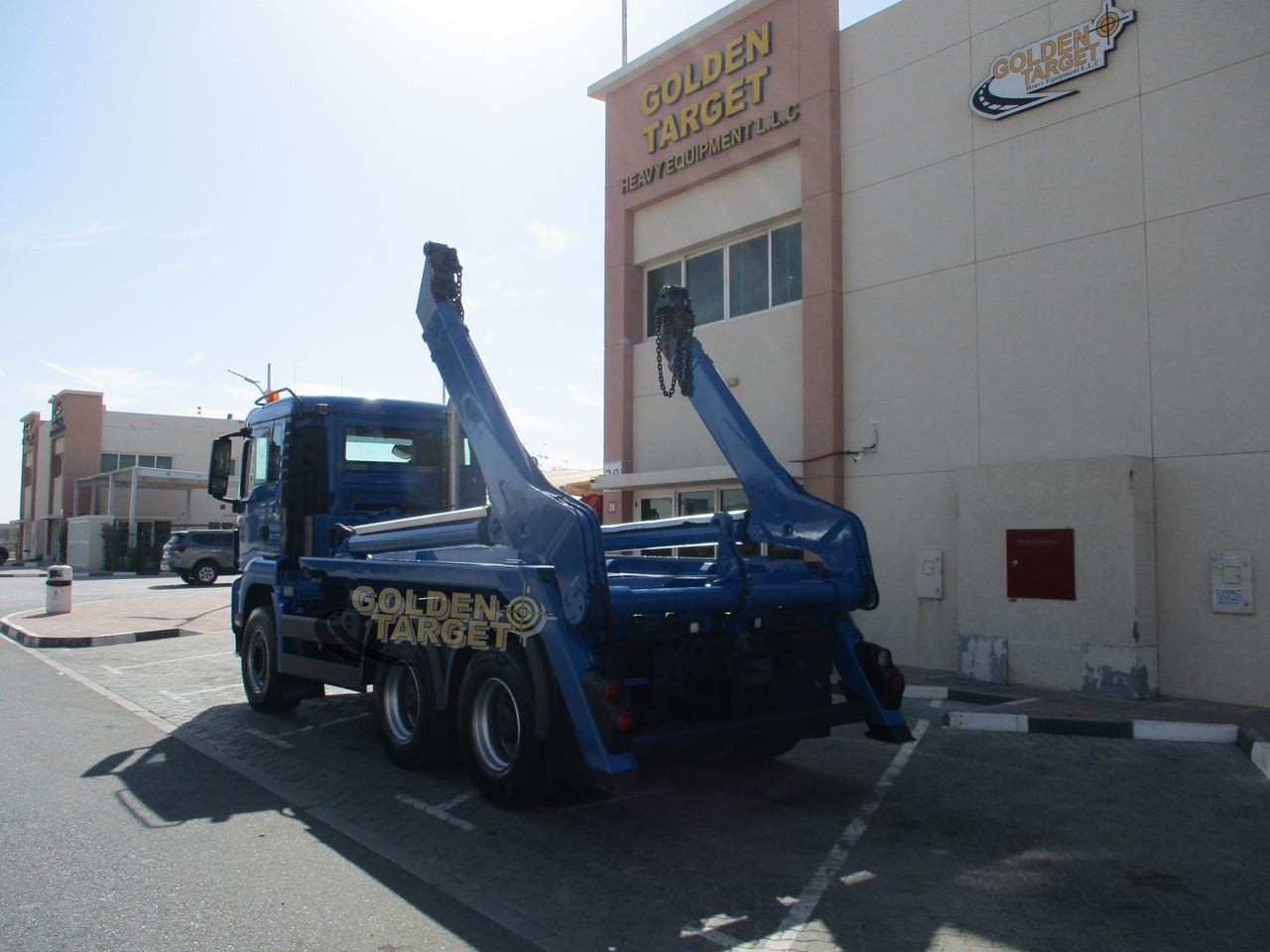 MAN TGS 26.440 6x4 Skip Loader - Камион за подигање контејнери: слика 4 MAN TGS 26.440 6x4 Skip Loader - Камион за подигање контејнери: слика 4
