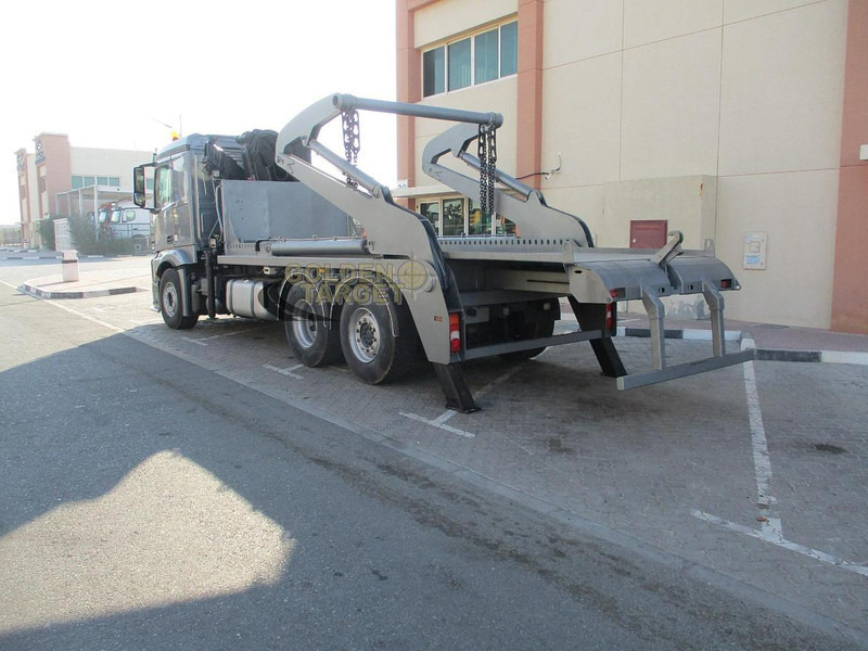 Mercedes-Benz 2642 6×2 Double Skip Loader with HIAB Crane - Натоварувач: слика 5 Mercedes-Benz 2642 6×2 Double Skip Loader with HIAB Crane - Натоварувач: слика 5