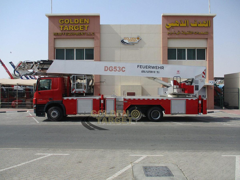 Mercedes-Benz Actros 3332 - Дигачка платформа: слика 5 Mercedes-Benz Actros 3332 - Дигачка платформа: слика 5