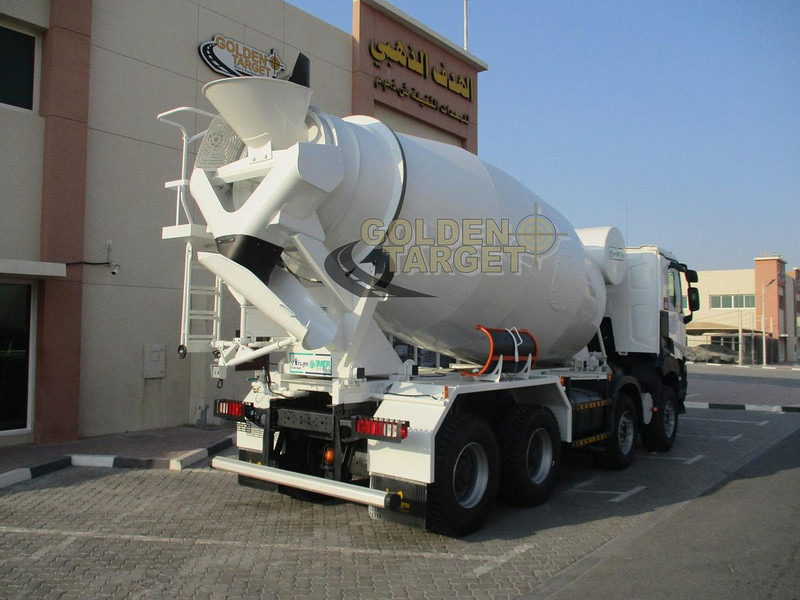 Renault K420 8×4 Mixer Truck - Камион миксер за бетон: слика 3 Renault K420 8×4 Mixer Truck - Камион миксер за бетон: слика 3