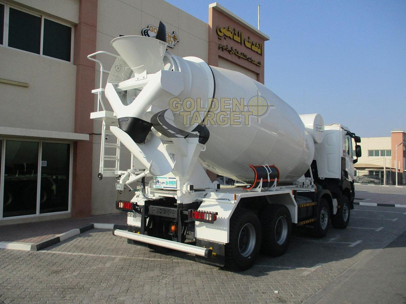 Renault K420 8×4 Mixer Truck - Камион миксер за бетон: слика 3 Renault K420 8×4 Mixer Truck - Камион миксер за бетон: слика 3