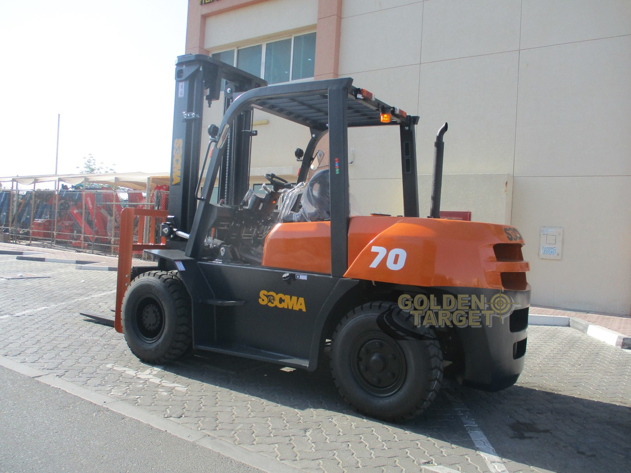 SOCMA HNF-70 Forklift - Дизел вилушкар: слика 4 SOCMA HNF-70 Forklift - Дизел вилушкар: слика 4