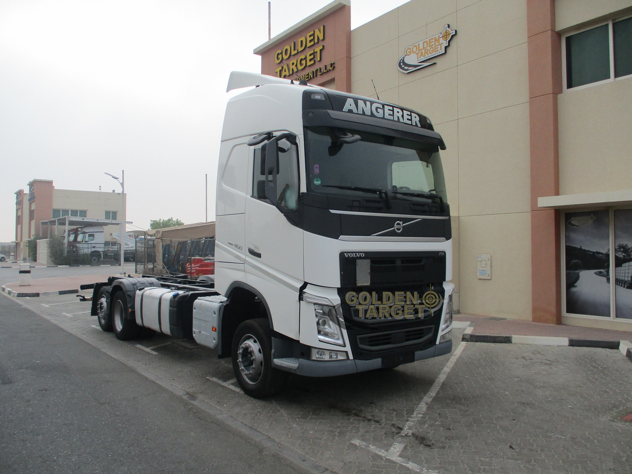 Volvo FH460 6×2 Chassis - Камион со кабинска шасија: слика 1 Volvo FH460 6×2 Chassis - Камион со кабинска шасија: слика 1