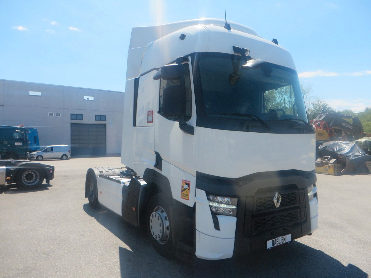 Renault T480 SC 4x2Tractor, Retarder - Камион влекач: слика 2 Renault T480 SC 4x2Tractor, Retarder - Камион влекач: слика 2
