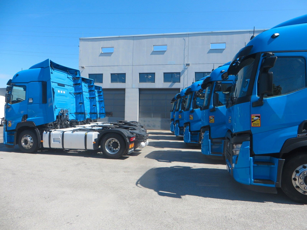 Renault T480 SC 4x2Tractor SELECTION - Камион влекач: слика 2 Renault T480 SC 4x2Tractor SELECTION - Камион влекач: слика 2