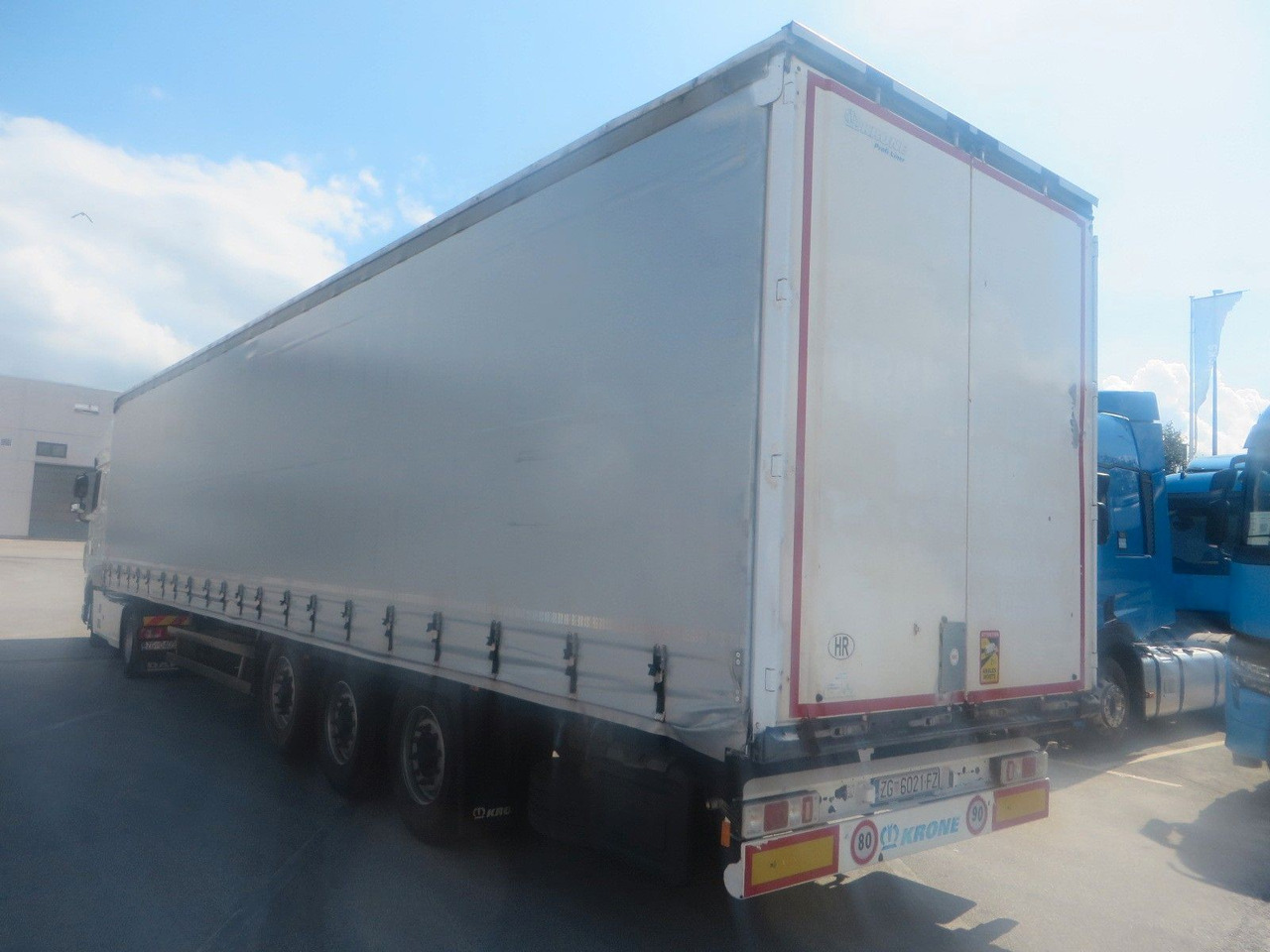 Krone TILT SEMITRAILER 2015 - Полуприколка со церада: слика 4 Krone TILT SEMITRAILER 2015 - Полуприколка со церада: слика 4