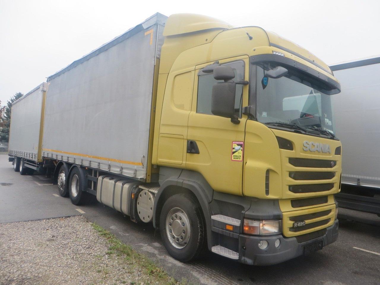 Scania R420 6x2 tandem 115m3 - Камион со церада: слика 2 Scania R420 6x2 tandem 115m3 - Камион со церада: слика 2