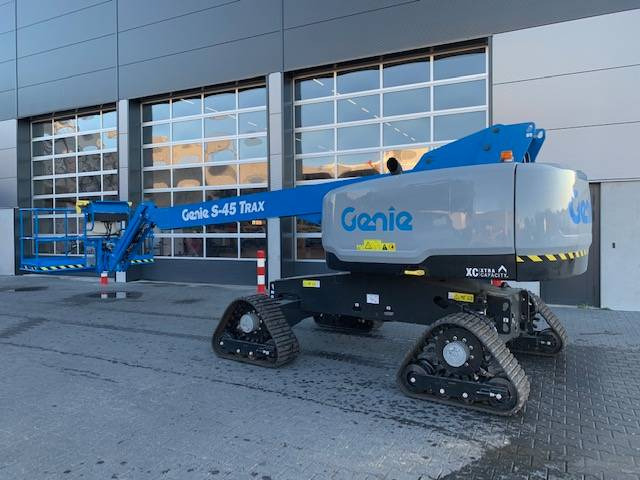 Genie S 45 XC Trax - Телескопска платформа: слика 1 Genie S 45 XC Trax - Телескопска платформа: слика 1