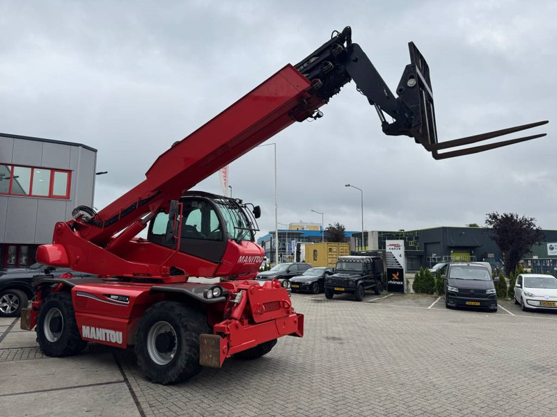 Manitou MRT 2540 Plus Privilege - Телескопски ракувач: слика 5 Manitou MRT 2540 Plus Privilege - Телескопски ракувач: слика 5