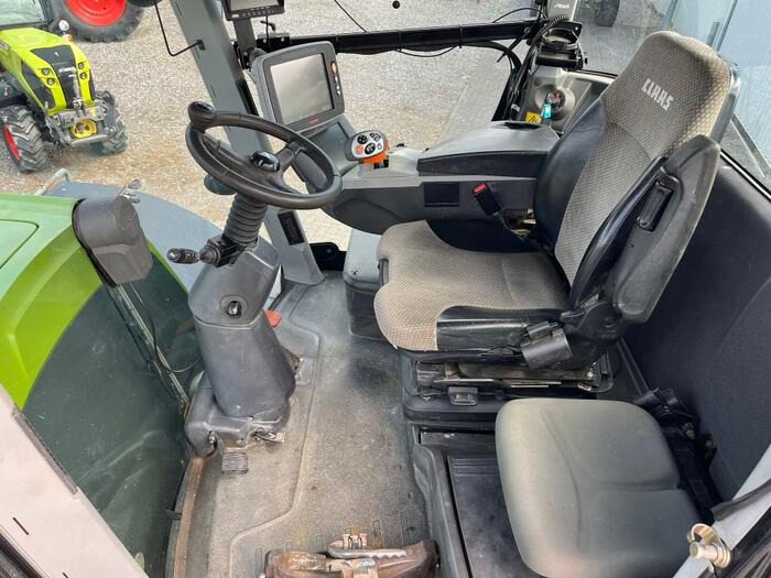 Лизинг на Claas Xerion 5000 Trac Claas Xerion 5000 Trac: слика 8 Лизинг на Claas Xerion 5000 Trac Claas Xerion 5000 Trac: слика 8