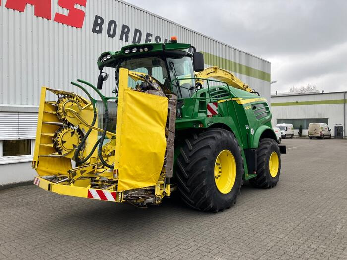 John Deere 8300 - Комбајн за сточна храна: слика 1 John Deere 8300 - Комбајн за сточна храна: слика 1