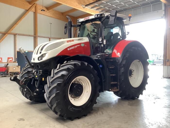 Steyr Terrus 6300 - Трактор: слика 1 Steyr Terrus 6300 - Трактор: слика 1