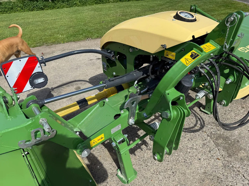 Krone Easy cut B 870 Schijvenmaaier NIEUW STAAT - Косилка: слика 5 Krone Easy cut B 870 Schijvenmaaier NIEUW STAAT - Косилка: слика 5
