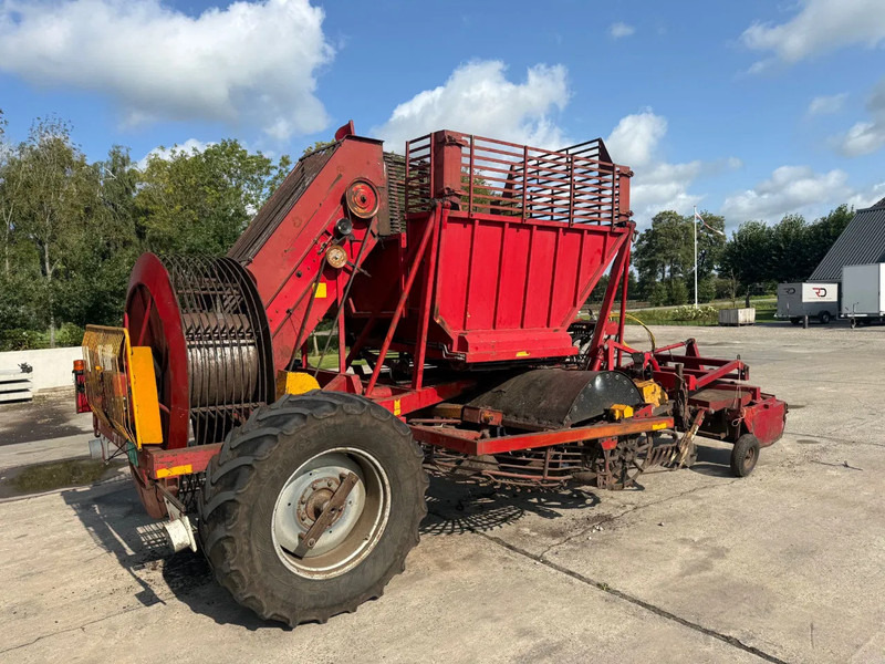 Onbekend Tim II Bietenrooier Getrokken bietenrooier - Жнеач за репка: слика 2 Onbekend Tim II Bietenrooier Getrokken bietenrooier - Жнеач за репка: слика 2