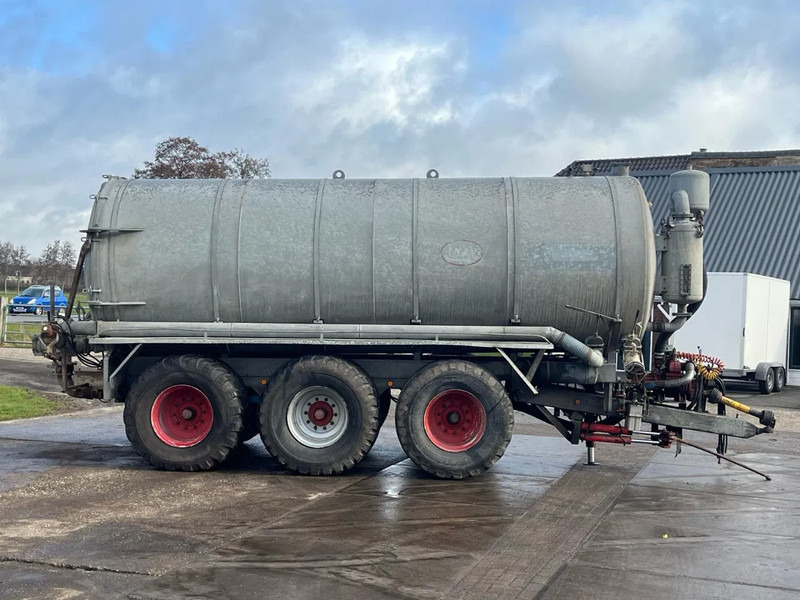 Jako 22 m3 transporttank Giertank Mesttank transport - Земјоделска машина: слика 1 Jako 22 m3 transporttank Giertank Mesttank transport - Земјоделска машина: слика 1