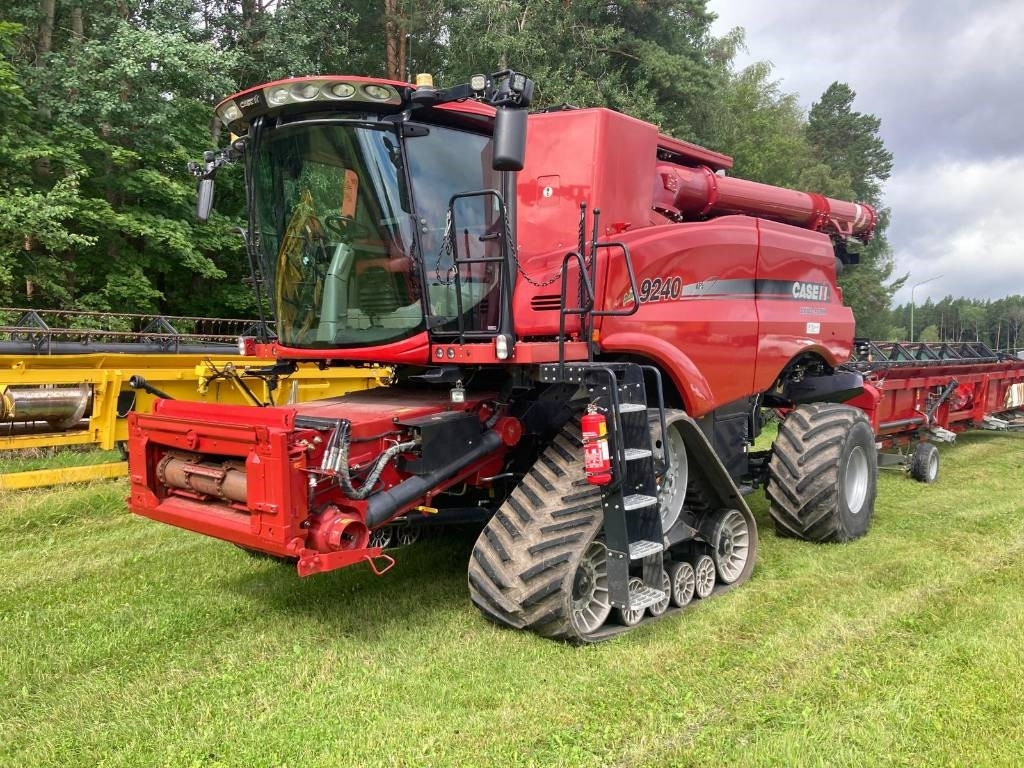 Case IH 9240 - Комбајн: слика 1 Case IH 9240 - Комбајн: слика 1