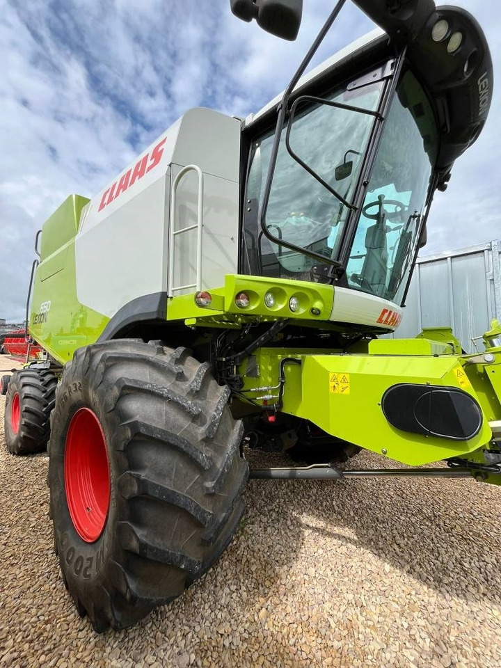 Claas Lexion 650 - Комбајн: слика 1 Claas Lexion 650 - Комбајн: слика 1