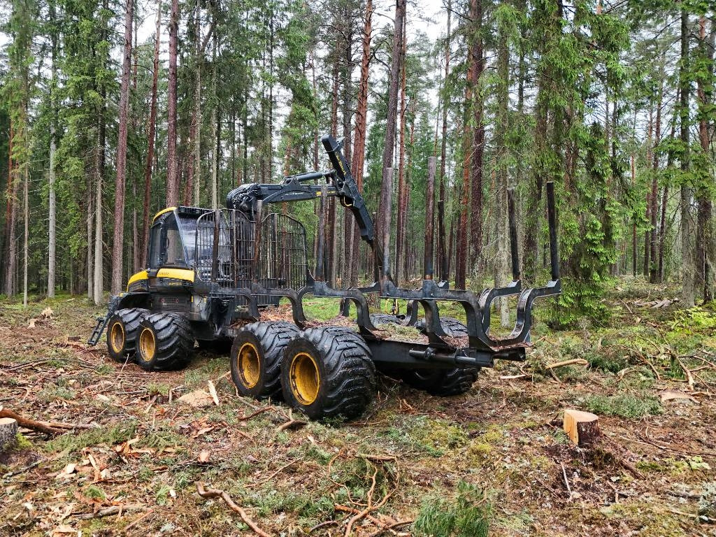 Ponsse Buffalo 8W - Пренесувач на стебла: слика 3 Ponsse Buffalo 8W - Пренесувач на стебла: слика 3
