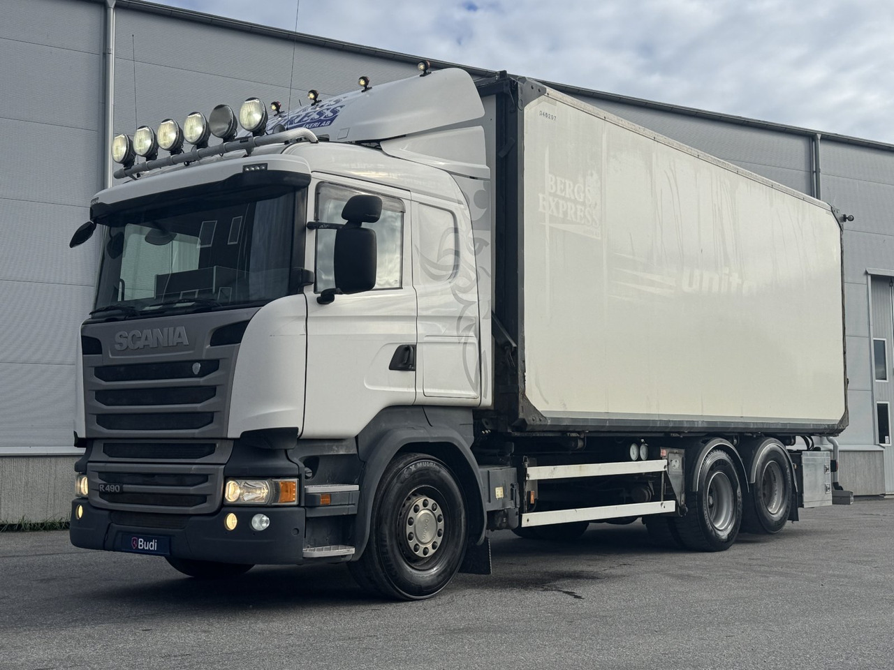 Flisbilsekipage Scania R490 LB 6X2 MNB -2015 | Reparationsobjekt - Камион сандучар: слика 1 Flisbilsekipage Scania R490 LB 6X2 MNB -2015 | Reparationsobjekt - Камион сандучар: слика 1