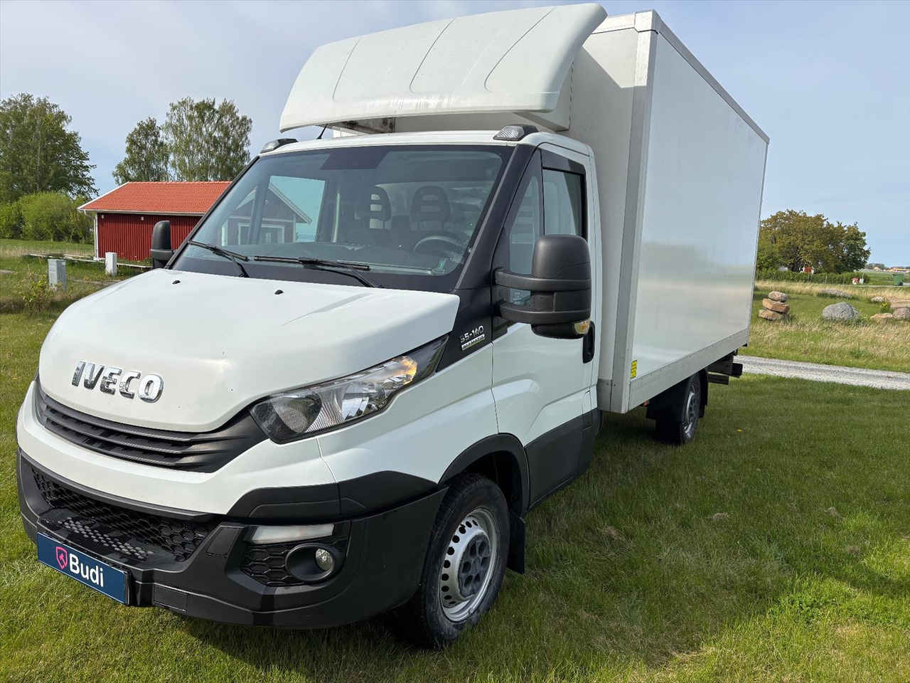 Комбе фургон Lätt lastbil Iveco Daily -2019 | 35-140 | Chassi Cab 2.3 JTD | Hi-Matic |136hk: слика 1