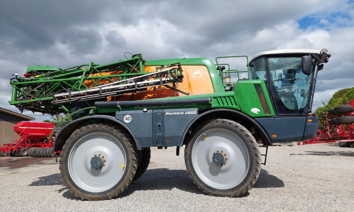 Amazone Pantera 4502 30-24m - Самооден распрскувач: слика 2 Amazone Pantera 4502 30-24m - Самооден распрскувач: слика 2