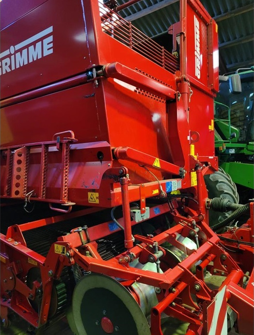Grimme SE 170-60 XL - Комбајн за компир: слика 3 Grimme SE 170-60 XL - Комбајн за компир: слика 3