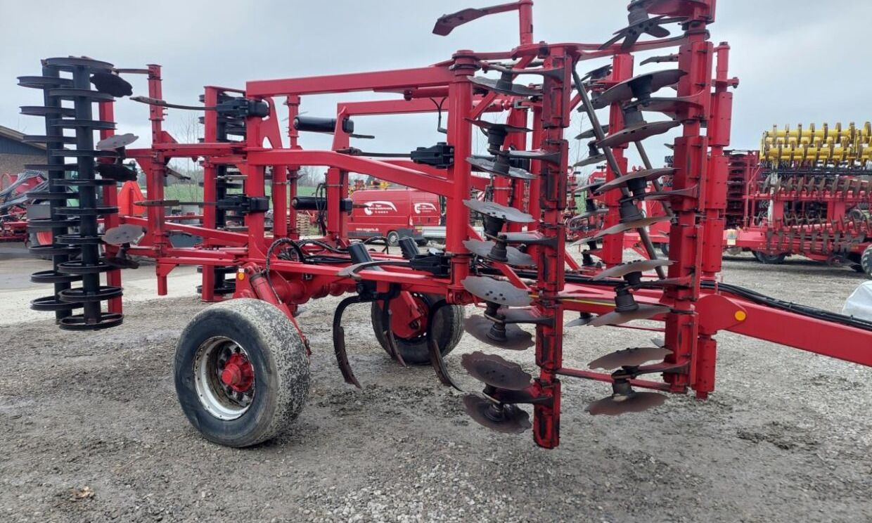 Horsch Terrano 4 MT - Ситнач: слика 3 Horsch Terrano 4 MT - Ситнач: слика 3