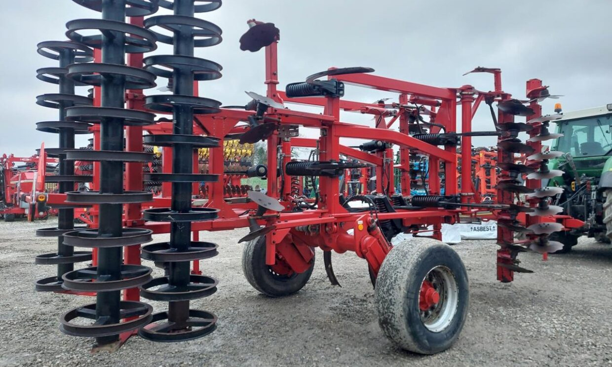 Horsch Terrano 4 MT - Ситнач: слика 2 Horsch Terrano 4 MT - Ситнач: слика 2