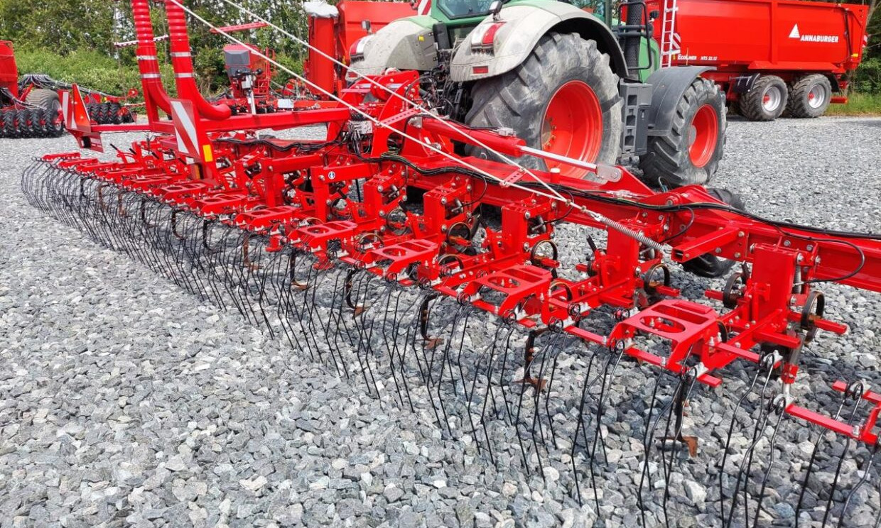 Horsch Transformer 9 VF - Пружинна брана: слика 4 Horsch Transformer 9 VF - Пружинна брана: слика 4