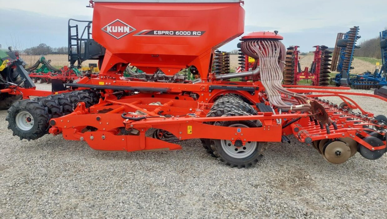 Kuhn Espro 6000 RC "Mix" Vistaflow - Семенска дупчалка: слика 5 Kuhn Espro 6000 RC "Mix" Vistaflow - Семенска дупчалка: слика 5