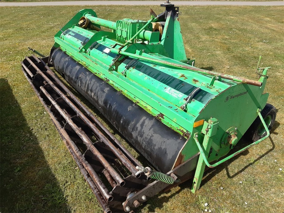 Rumptstad
RSF 2000 - Тракторска фреза: слика 4 Rumptstad
RSF 2000 - Тракторска фреза: слика 4