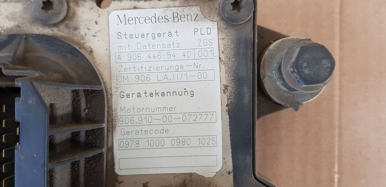 Mercedes-Benz ECU   Mercedes-Benz ATEGO - Единица за контрола за Камион: слика 4 Mercedes-Benz ECU   Mercedes-Benz ATEGO - Единица за контрола за Камион: слика 4