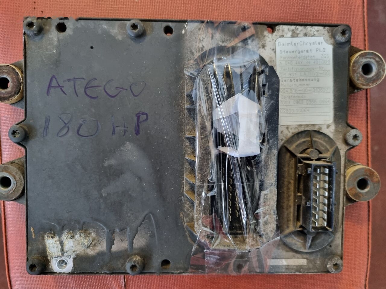 Mercedes-Benz ECU   Mercedes-Benz ATEGO - Единица за контрола за Камион: слика 5 Mercedes-Benz ECU   Mercedes-Benz ATEGO - Единица за контрола за Камион: слика 5