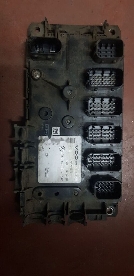 Mercedes-Benz instrumend panel Mercedes-Benz ACTROS MP2 - Контролна табла за Камион: слика 1 Mercedes-Benz instrumend panel Mercedes-Benz ACTROS MP2 - Контролна табла за Камион: слика 1